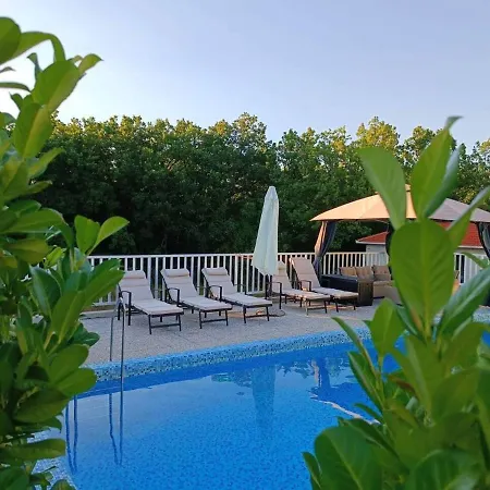 Kuca Za Odmor -fourm Villa *
