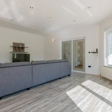 Villa Kuca Za Odmor -fourm *
